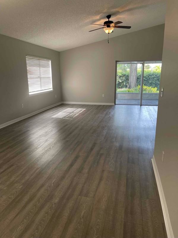 11218 Scotchwood Dr - Photo 2 of 13