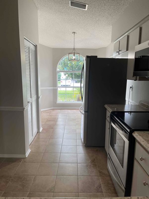 11218 Scotchwood Dr - Photo 5 of 13