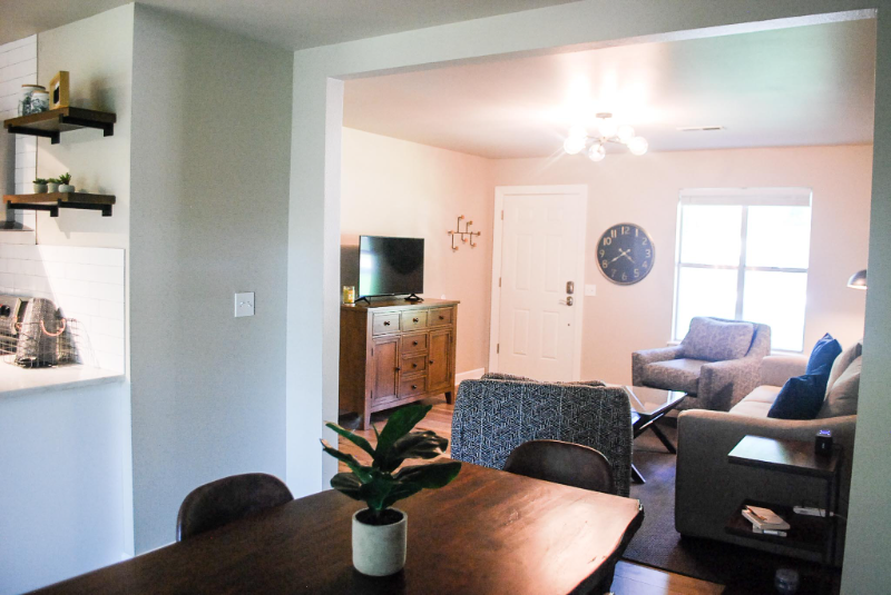 1108 Royal Dr - Photo 6 of 18