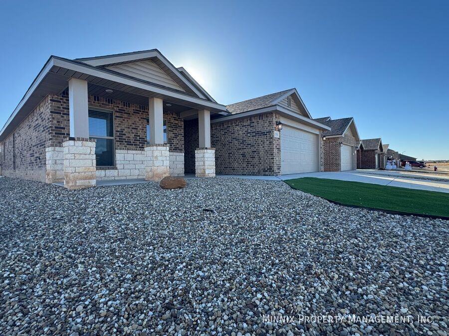 1701 144th St - Photo 2 of 30