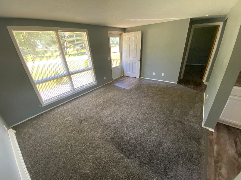 211 Eaton St #4 - Photo 3 of 10