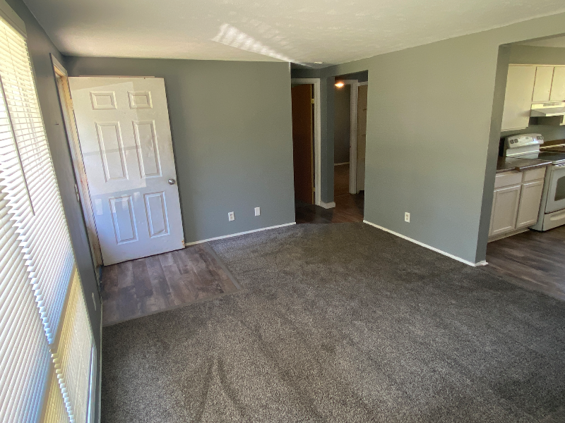 211 Eaton St #4 - Photo 4 of 10