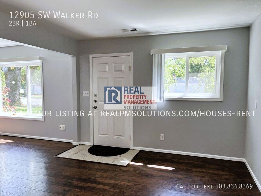 12905 Sw Walker Rd - Photo 3 of 37
