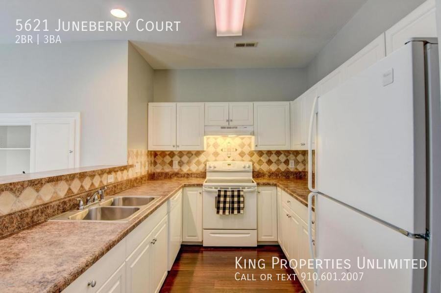 5621 Juneberry Ct - Photo 7 of 20