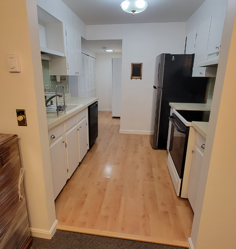 164 Nottingham Square Rd #3 - Photo 6 of 19