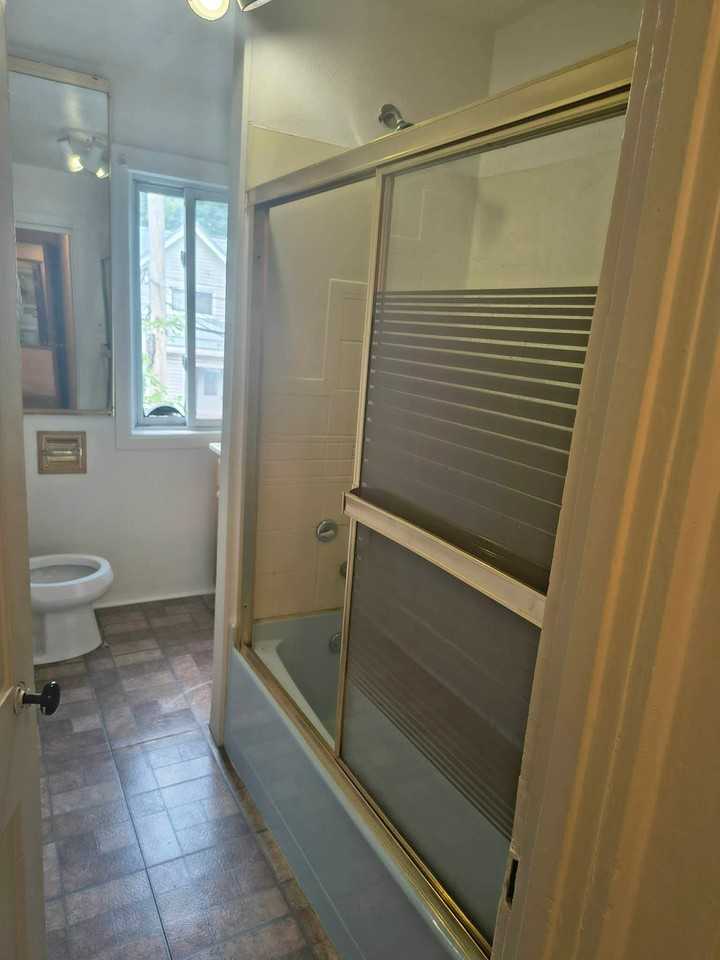 1529 18th St #1 - Photo 5 of 5