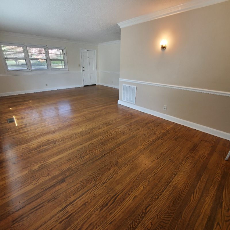 700 E Holston Ave - Photo 5 of 20