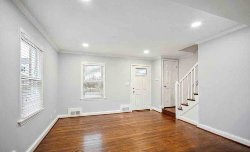 2836 Fairhaven Ave - Photo 6 of 23