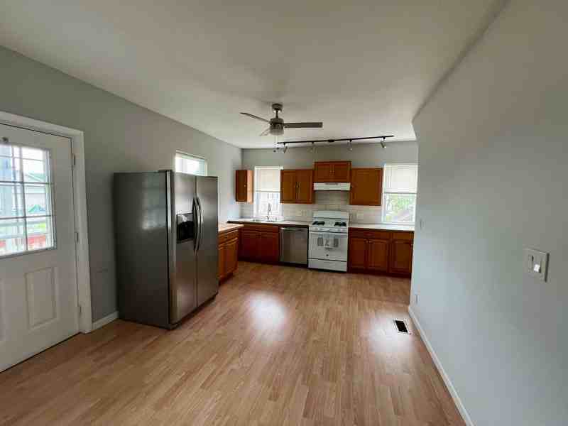 1314 2nd St - Photo 2 of 19
