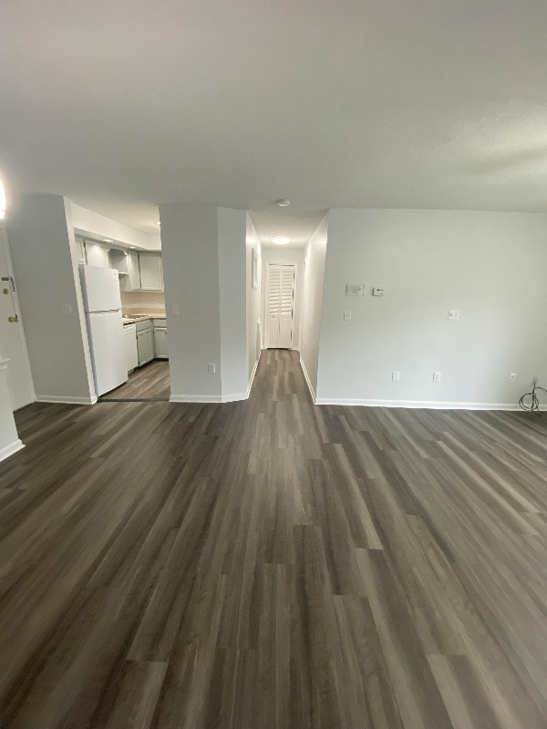 2216 Harbor View Dr - Photo 4 of 18