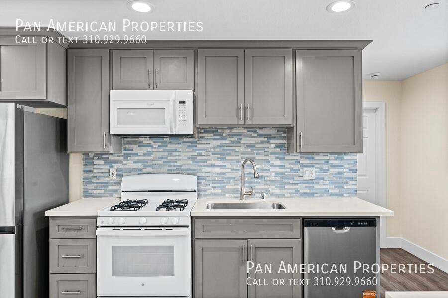 1031 S Montebello Blvd #A - Photo 5 of 31