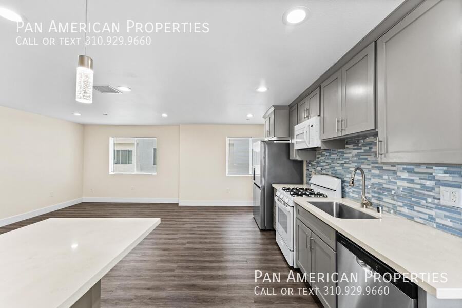 1031 S Montebello Blvd #A - Photo 6 of 31