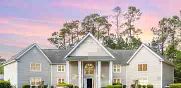 featured image of 1350 Mcmaster Dr #F