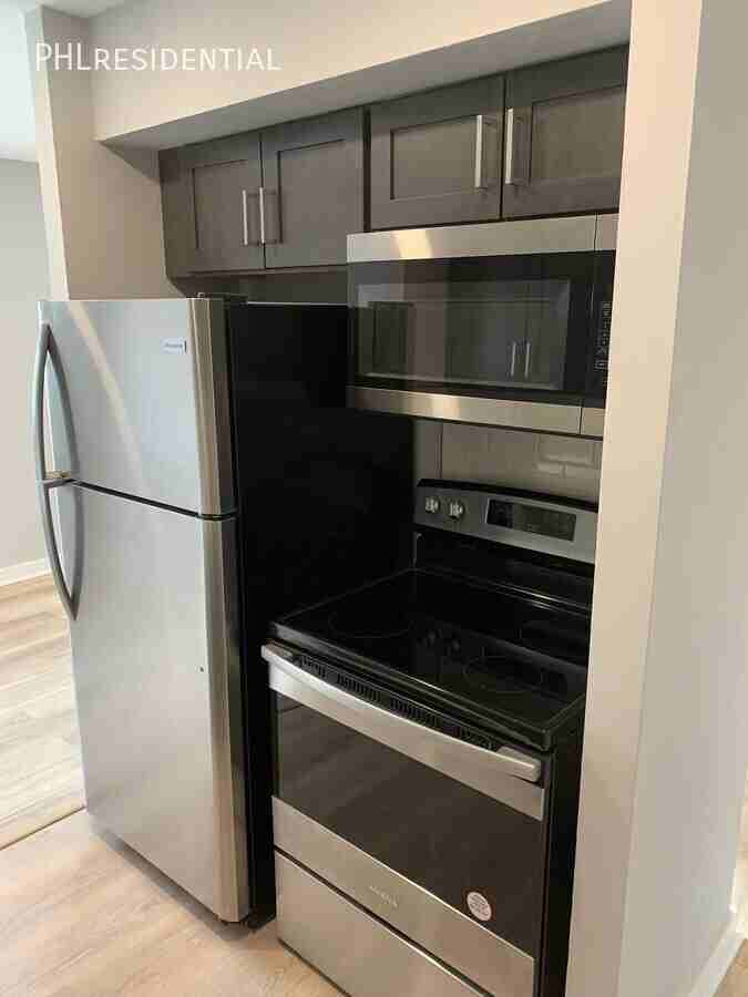 5424 Rising Sun Ave #1B - Photo 7 of 10