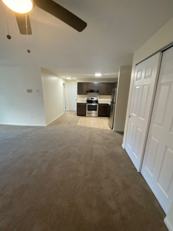 1217 Harbor View Dr #1217 - Photo 5 of 15