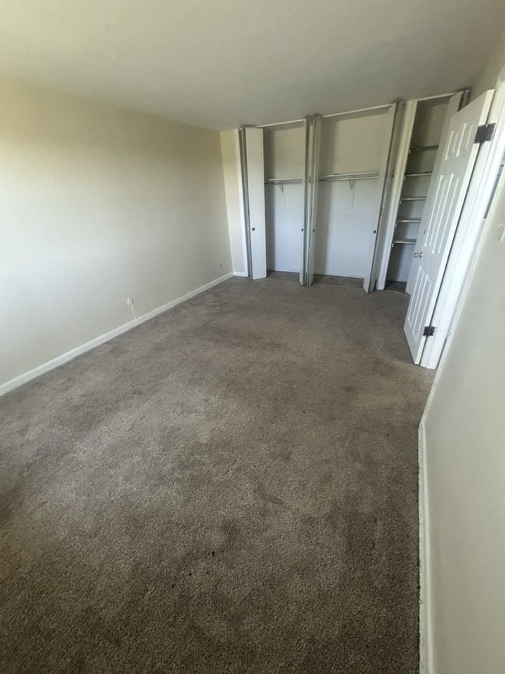 7670 Brockton Rd - Photo 3 of 5