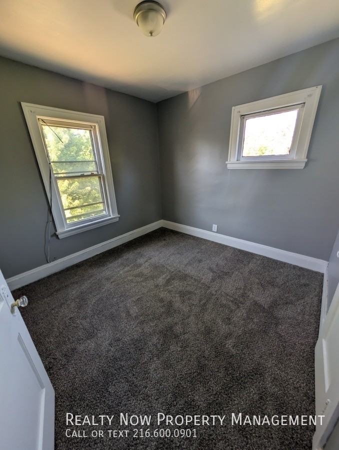 3783 E 144th St 2nd Fl #2 - Photo 3 of 12