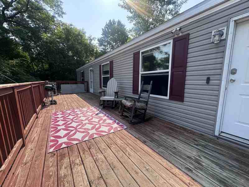 296 270th St - Photo 2 of 16