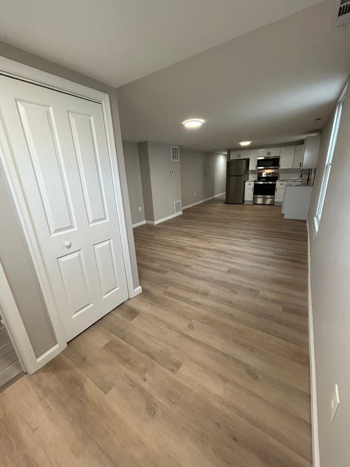 22 W Lincoln Hwy #24B - Photo 2 of 10
