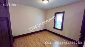 605 E Auer Ave - Photo 1 of 1