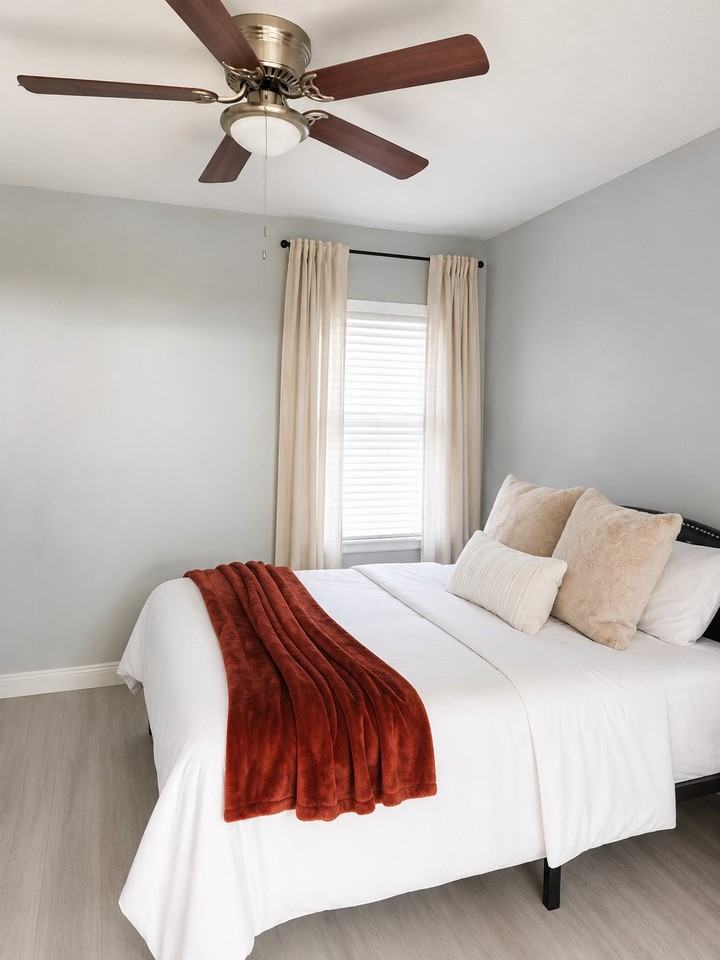 2225 Fraser St - Photo 6 of 17