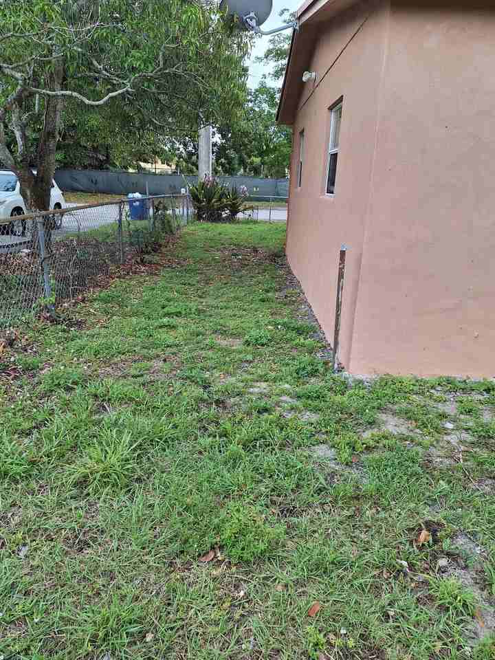 1151 Nestreet - Photo 6 of 16