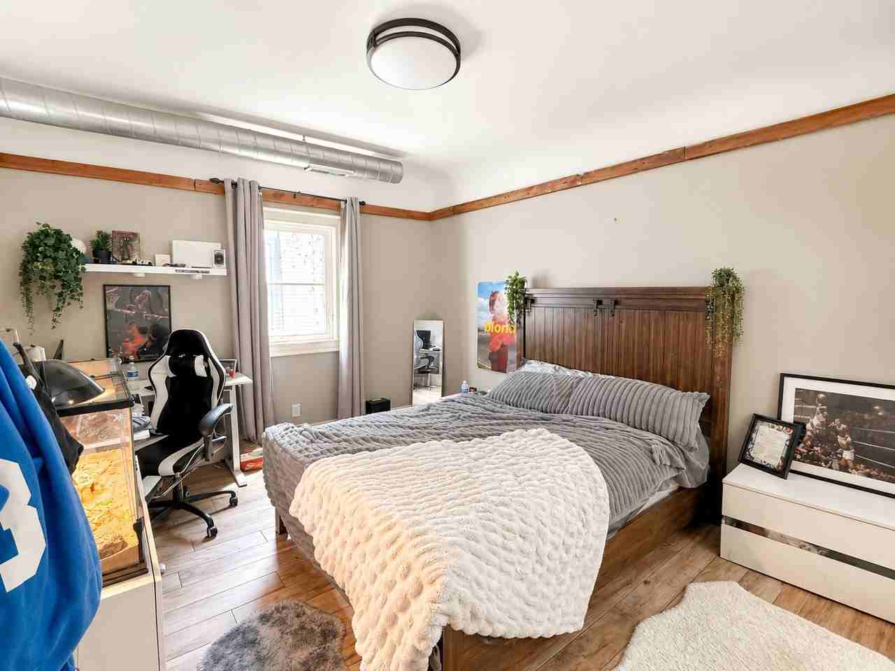 1802 11th Ave S #2 - Photo 3 of 20