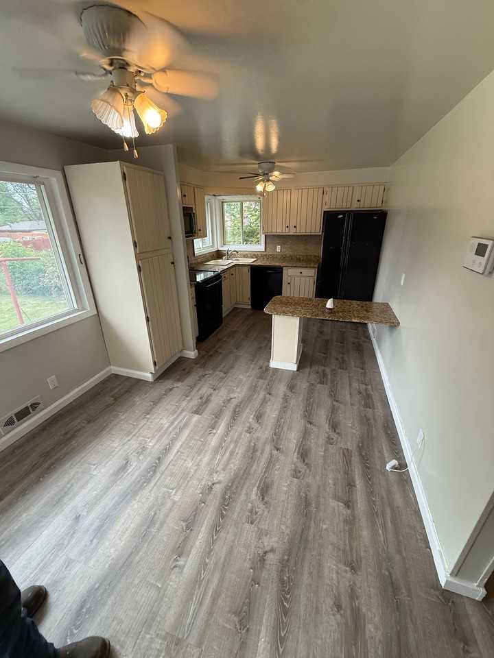 6542 Teller St - Photo 5 of 18