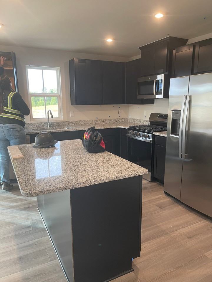 1151 Robins Nest Dr - Photo 2 of 17