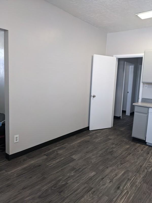 1446 E St #1 - Photo 4 of 12