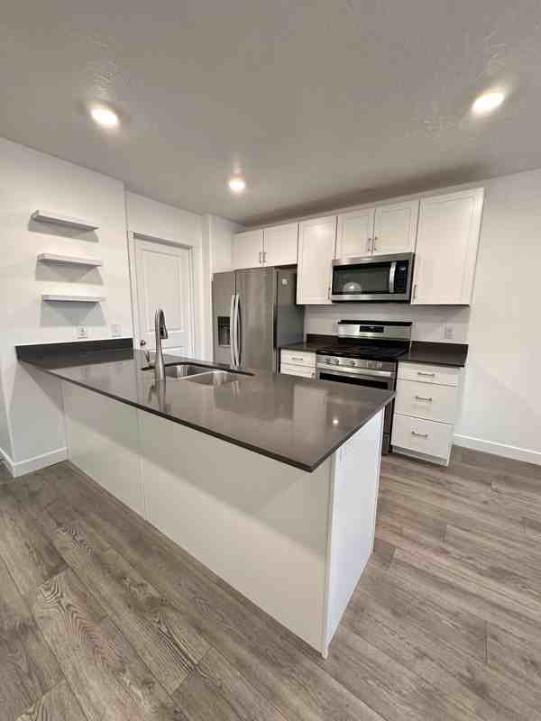 44 N Voyager Ln - Photo 5 of 20