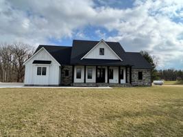 featured image of 18601 E River Rd