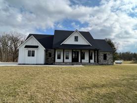 18601 E River Rd - Photo 1 of 1