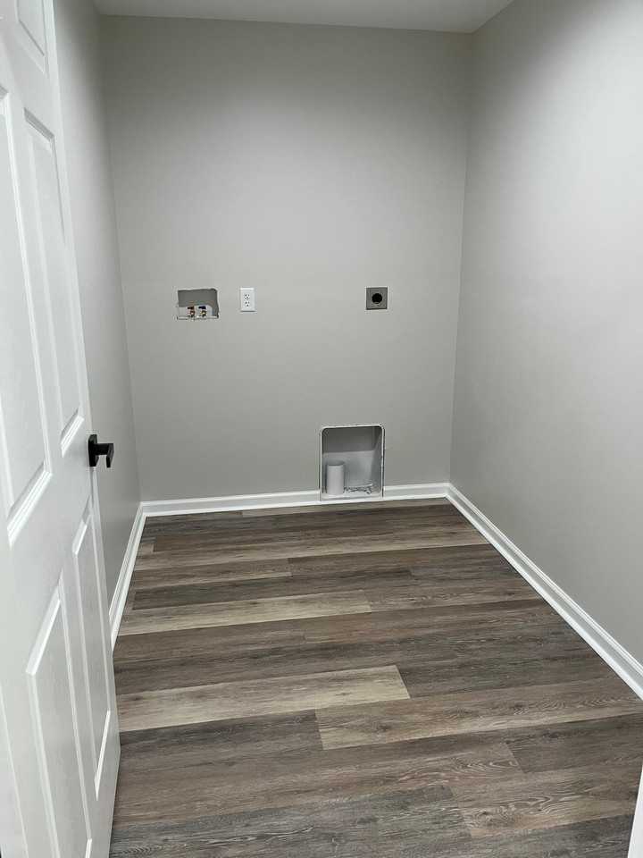 1518 Fillmore St - Photo 6 of 20