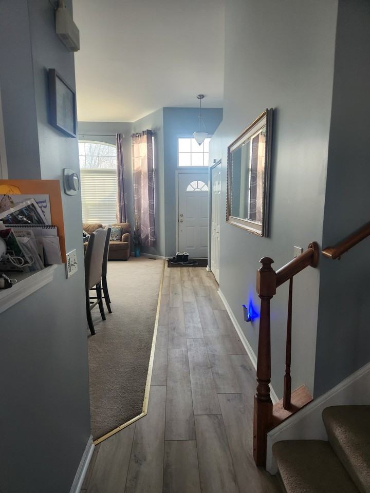 7307 Ashbrook Ln - Photo 4 of 18