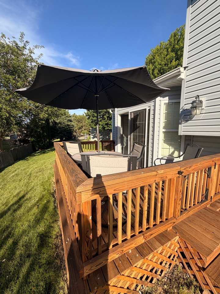 7307 Ashbrook Ln - Photo 2 of 20