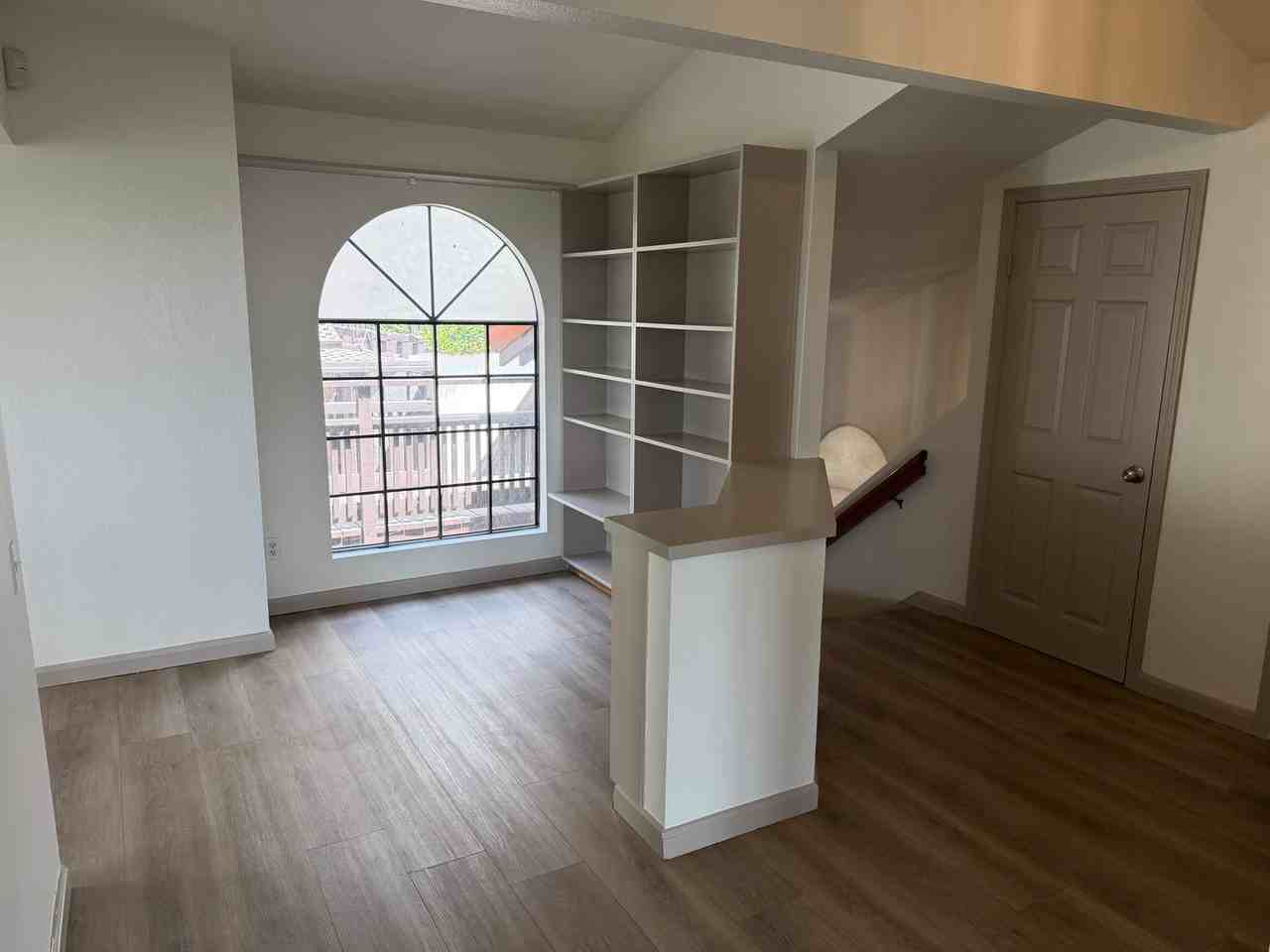 4032 Ampudia St - Photo 5 of 40