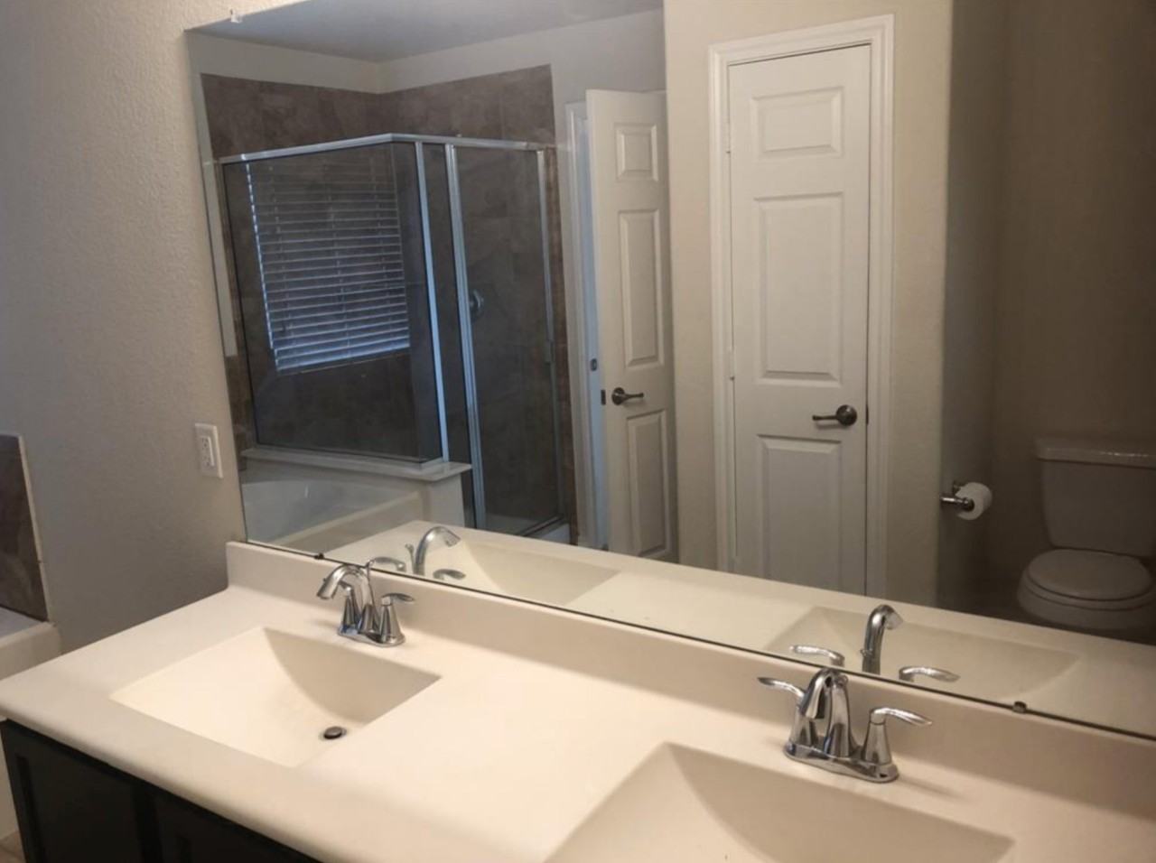 6414 Haywards Crossing South Cir - Photo 3 of 6