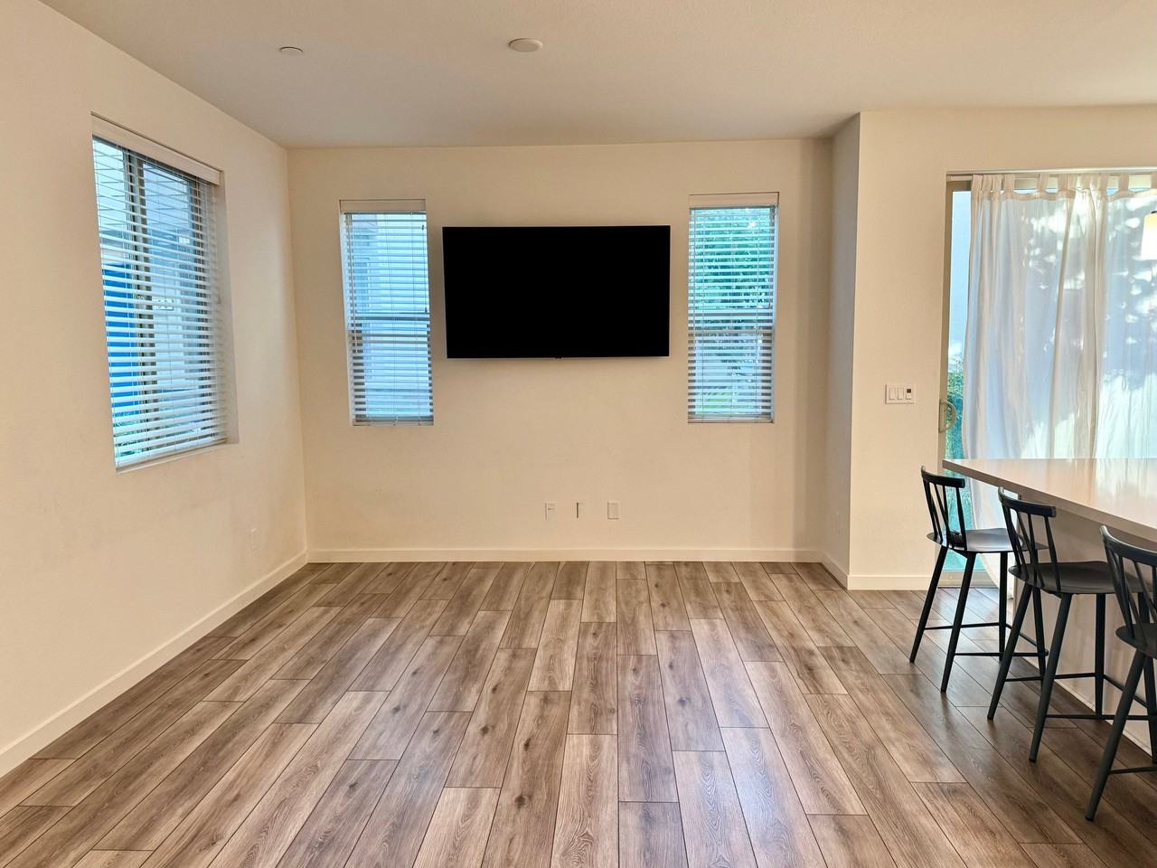 182 Log Pond Ln - Photo 3 of 15
