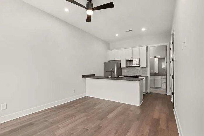 5916 Morrow Rd - Photo 7 of 14