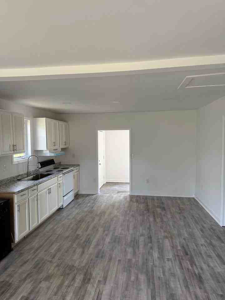 415 Unión St - Photo 6 of 15