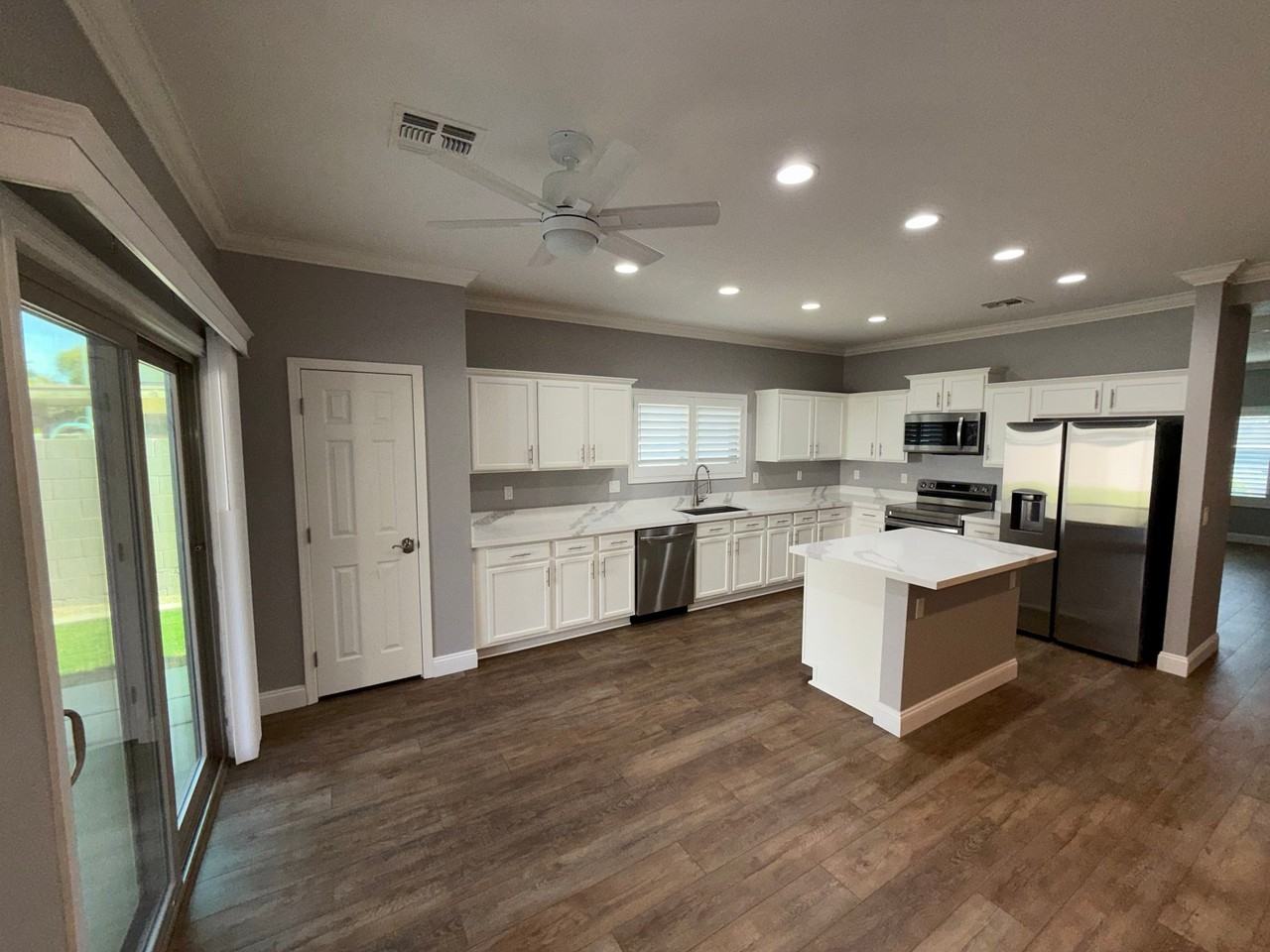 2140 E Remington Pl - Photo 5 of 20