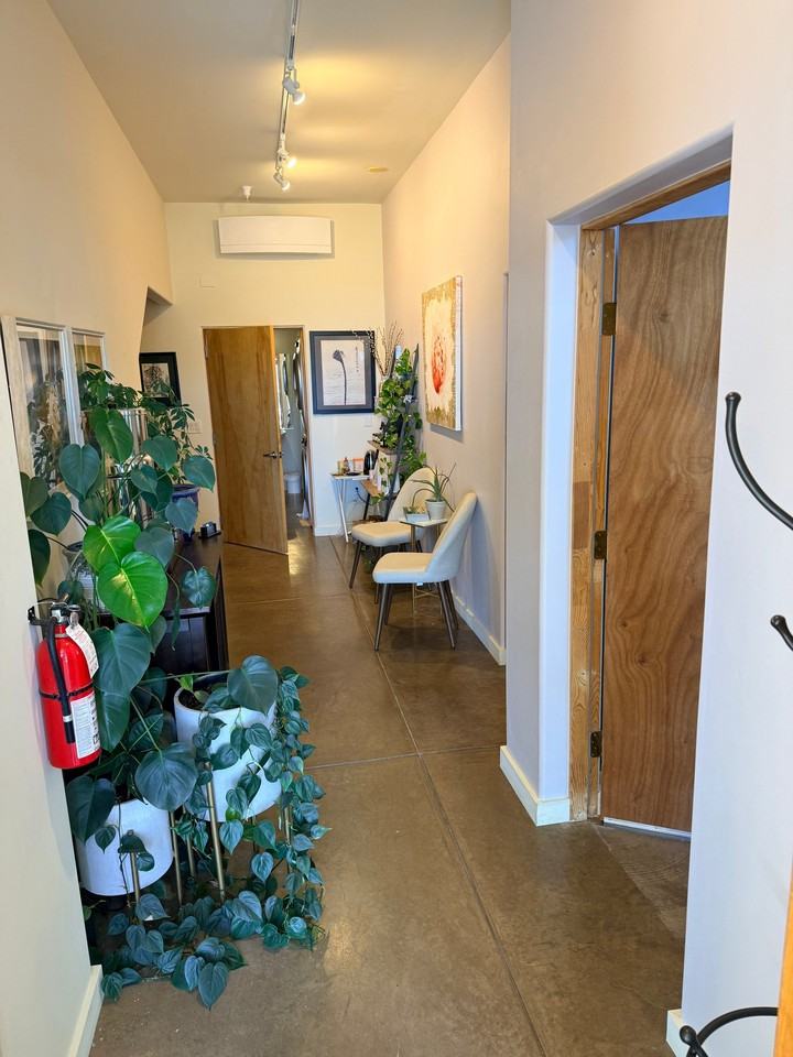 1012 Marquez Pl #303 - Photo 2 of 11