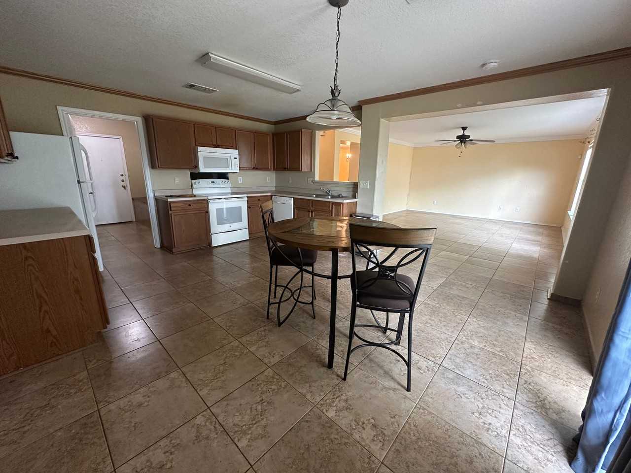 9426 Santa Fe Rdg - Photo 6 of 20