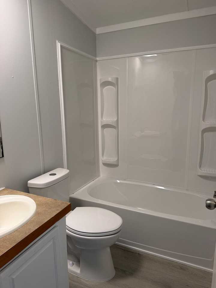1486 Nadenbousch Ln - Photo 5 of 9