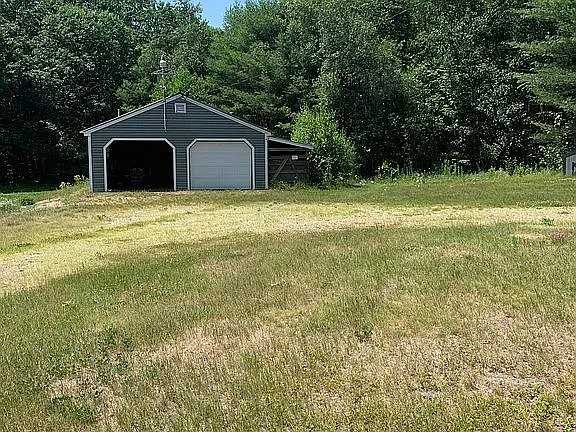 236 Goding Rd - Photo 3 of 9