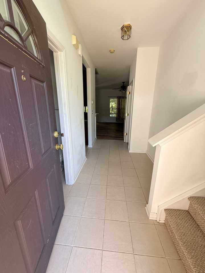 8742 Appledale Dr - Photo 3 of 20