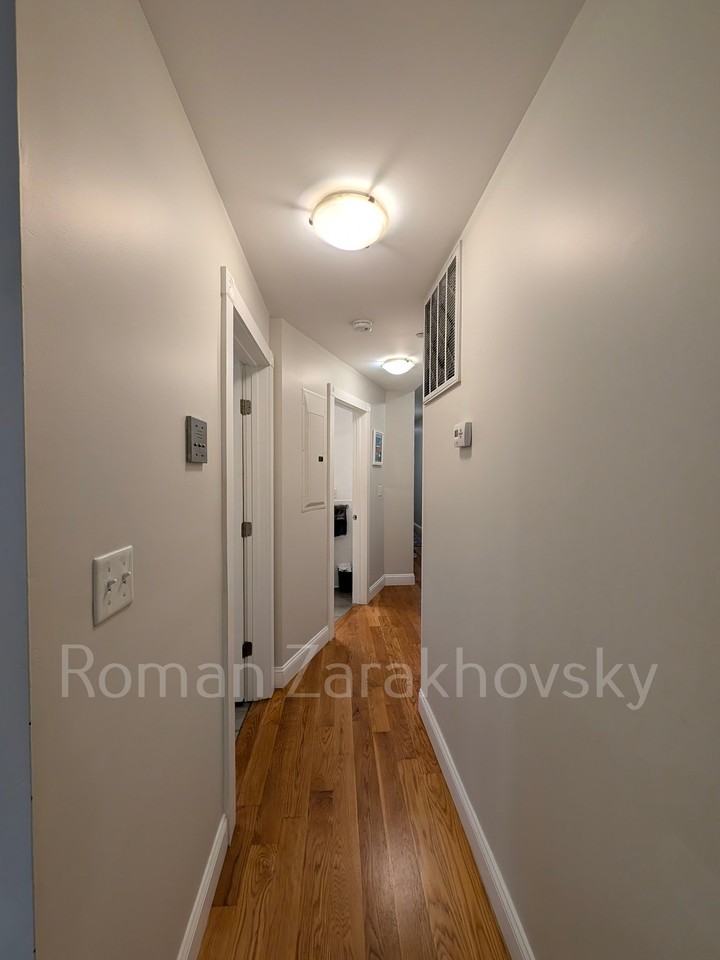 54 Kent St #2A - Photo 7 of 32