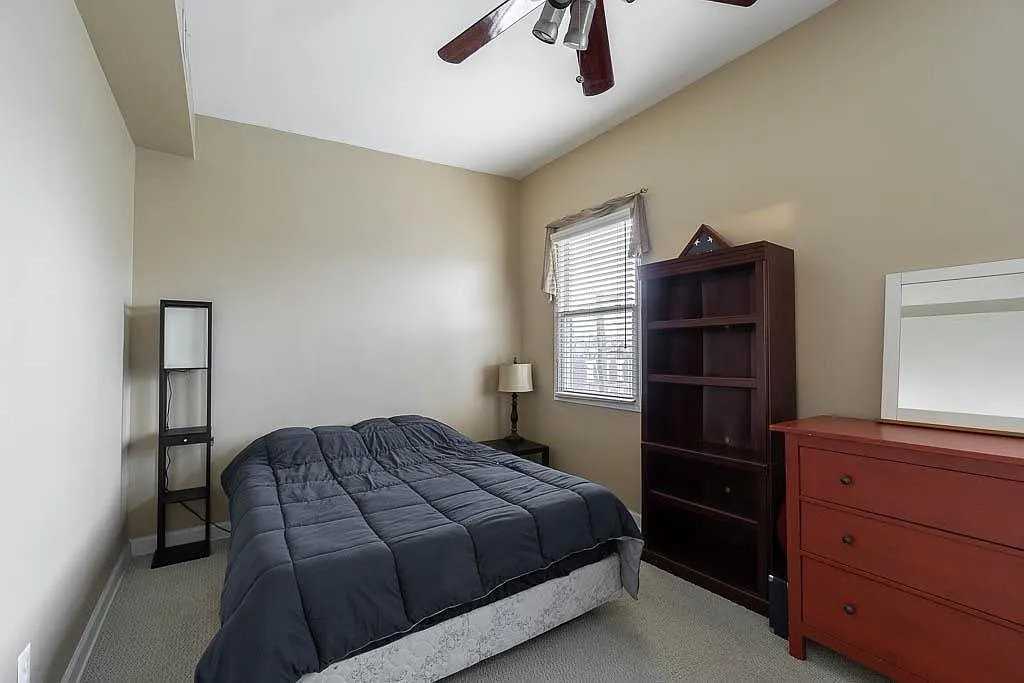 5501 8th St Nw - Photo 4 of 20