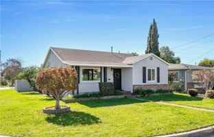 featured image of 10358 Trabuco St